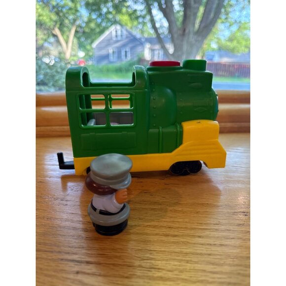 Fisher-Price Little People Train Engine & Conductor Toy Set - Picture 4 of 7